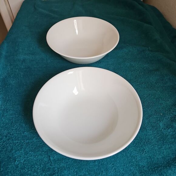 Corelle winter frost 2 Medium bowls by corning - Picture 1 of 6